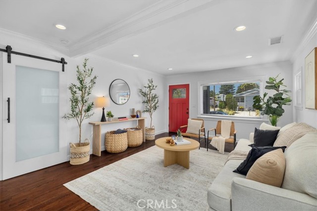 1742 Martina Avenue, Torrance CA: https://media.crmls.org/medias/42022f72-3ff9-4dfb-9a3d-b5ec5a0272f8.jpg