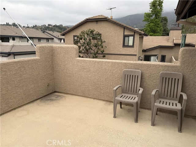 860 Swiss Trail, Duarte CA: https://media.crmls.org/medias/4202d5a7-f43a-46ac-9ccb-22fb32a7dff6.jpg