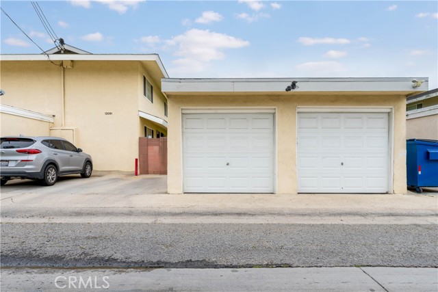 12091 Bailey Street, Garden Grove CA: https://media.crmls.org/medias/42032e23-ee42-4e3c-9a34-df743e3b010c.jpg
