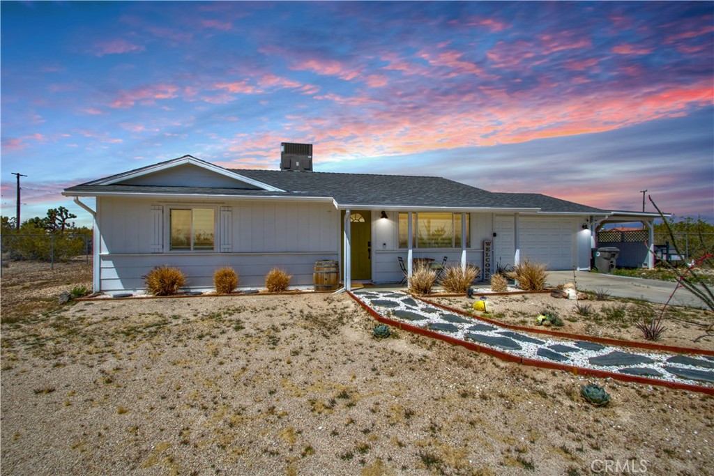 MLS #OC25244035 image #1