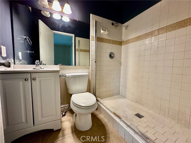 Detail Gallery Image 15 of 27 For 11644 Bos St, Cerritos,  CA 90703 - 5 Beds | 3 Baths