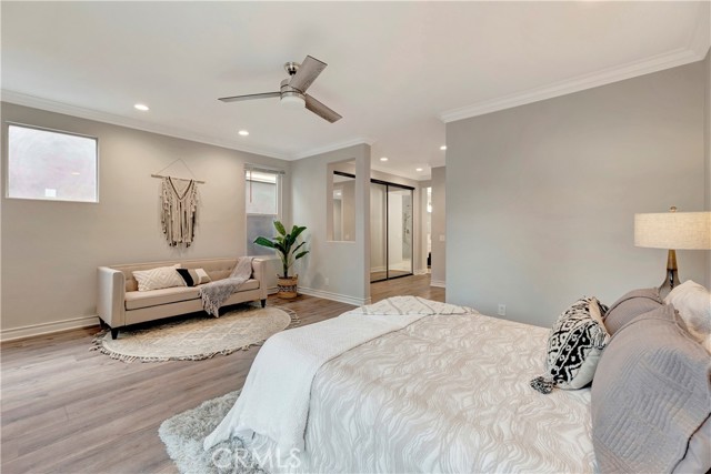 311 22nd Street, Huntington Beach CA: https://media.crmls.org/medias/42039f07-a1f4-4e0c-8873-78aed6b6173f.jpg
