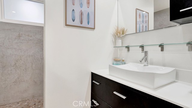 1202 N Pacific Street, Oceanside CA: https://media.crmls.org/medias/4204a41e-73f1-4fdb-9c1e-9560e6c37236.jpg