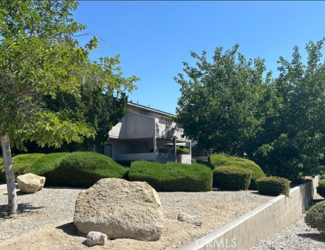 Detail Gallery Image 2 of 8 For 16137 Apple Valley, San Bernardino,  CA 92307 - – Beds | – Baths