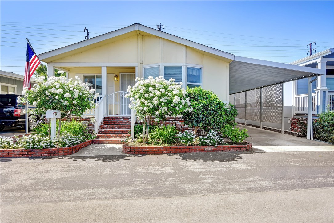 161 E Orangethorpe Ave #38, Placentia, CA 92870