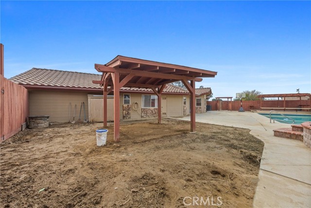 Detail Gallery Image 44 of 54 For 23040 Snow Rd, Bakersfield,  CA 93314 - 3 Beds | 2/1 Baths