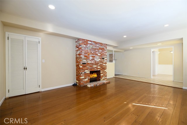 Detail Gallery Image 7 of 32 For 345 Walnut, Arcadia,  CA 91007 - 3 Beds | 3 Baths