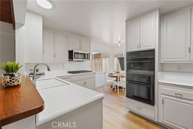 Detail Gallery Image 12 of 39 For 2541 W Cobblestone Rd, La Habra,  CA 90631 - 3 Beds | 2 Baths