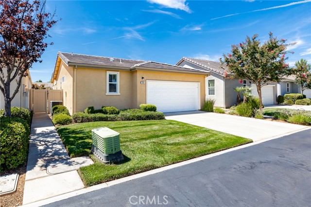 Detail Gallery Image 18 of 62 For 126 Thistle Creek, Beaumont,  CA 92223 - 2 Beds | 2 Baths