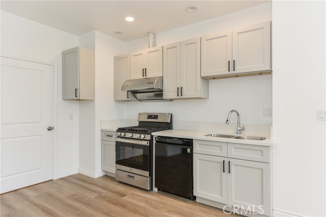 Detail Gallery Image 6 of 49 For 6650 Mogano Dr, Chino,  CA 91710 - 4 Beds | 2/1 Baths