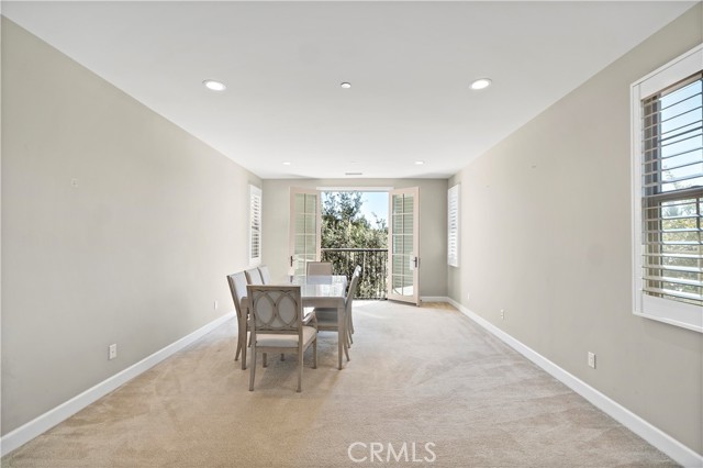 Detail Gallery Image 28 of 61 For 121 Paxton, Irvine,  CA 92620 - 4 Beds | 4/1 Baths