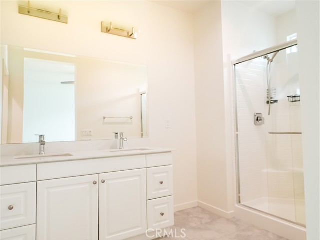 Detail Gallery Image 22 of 24 For 263 N. Standard Ave, Santa Ana,  CA 92701 - 2 Beds | 2/1 Baths