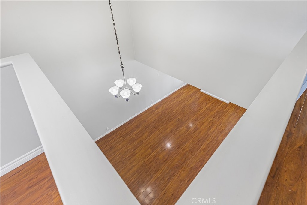 https://media.crmls.org/medias/4209ad7d-a077-463c-b727-3dbce2fc23e6.jpg?preset=X-Large