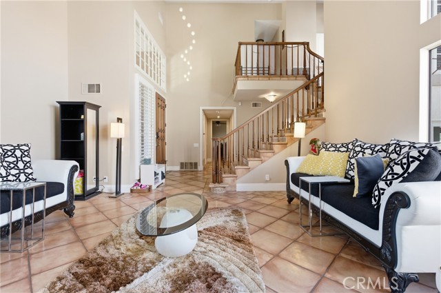 Detail Gallery Image 8 of 44 For 28241 San Marcos, Mission Viejo,  CA 92692 - 5 Beds | 3 Baths