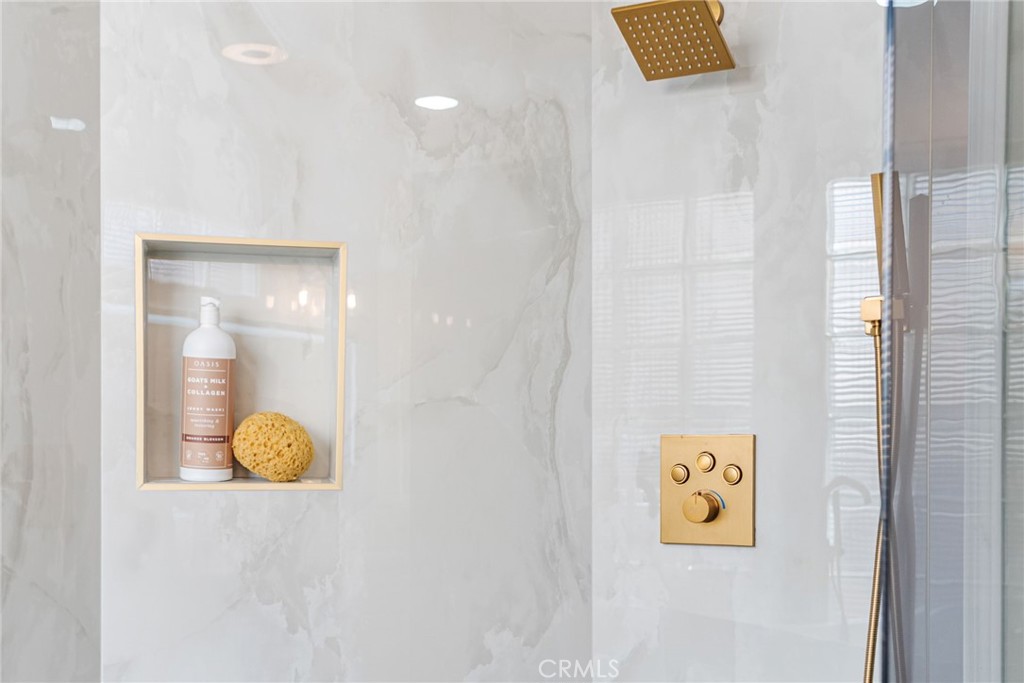 MLS #OC26031833 image #44