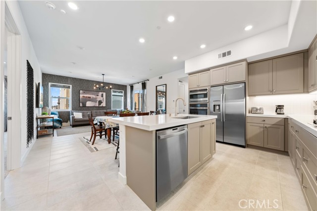 Detail Gallery Image 9 of 47 For 187 Biome, Irvine,  CA 92618 - 2 Beds | 2 Baths