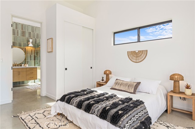 Detail Gallery Image 14 of 34 For 6738 Saddleback, Joshua Tree,  CA 92252 - 2 Beds | 2 Baths