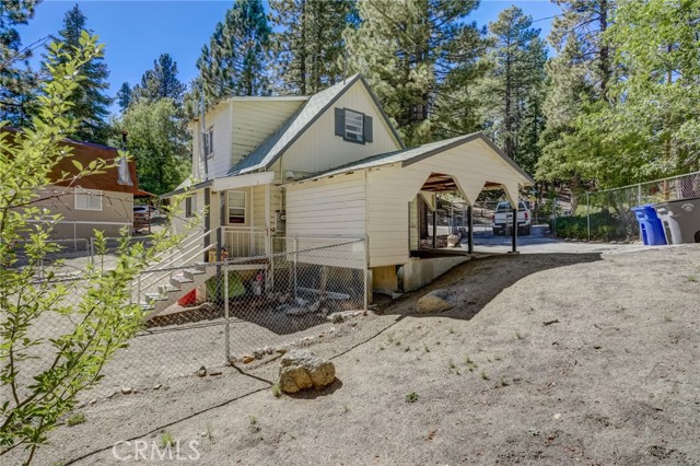 Detail Gallery Image 37 of 61 For 937 Cameron Dr, Big Bear Lake,  CA 92315 - 2 Beds | 1/1 Baths