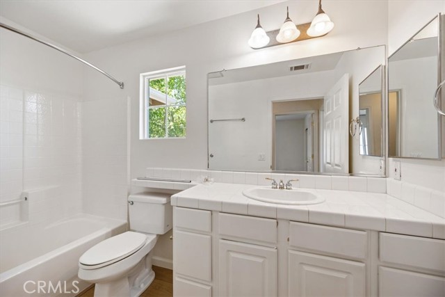 2923 Cottage Lane, Paso Robles CA: https://media.crmls.org/medias/420c36fe-ea9f-439e-a49b-de3af5dfc5fc.jpg