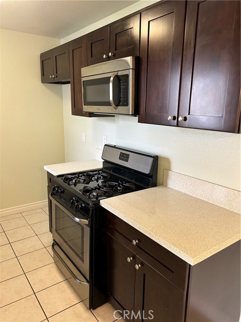 Detail Gallery Image 9 of 20 For 8990 19th St #216,  Rancho Cucamonga,  CA 91701 - 1 Beds | 1 Baths