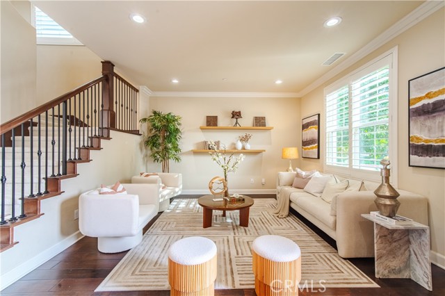 Detail Gallery Image 3 of 54 For 65 Rolling, Irvine,  CA 92620 - 4 Beds | 4/1 Baths