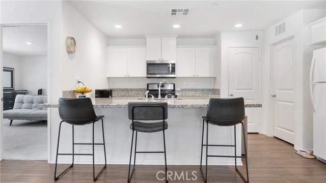 Detail Gallery Image 7 of 32 For 1010 Battersea Rd, Hemet,  CA 92543 - 3 Beds | 2 Baths