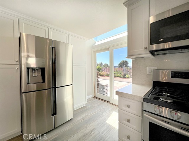 Detail Gallery Image 11 of 19 For 21520 via La Naranja, Yorba Linda,  CA 92886 - 3 Beds | 2 Baths