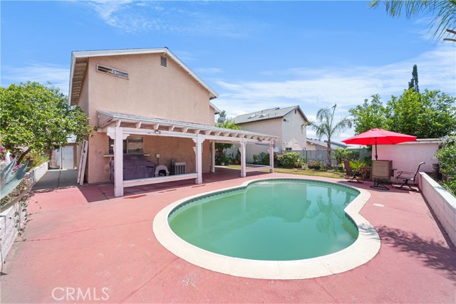 7980 Oleander Avenue, Fontana CA: https://media.crmls.org/medias/4210bac5-ac16-4cfc-8fc6-bd6ff4630b0b.jpg