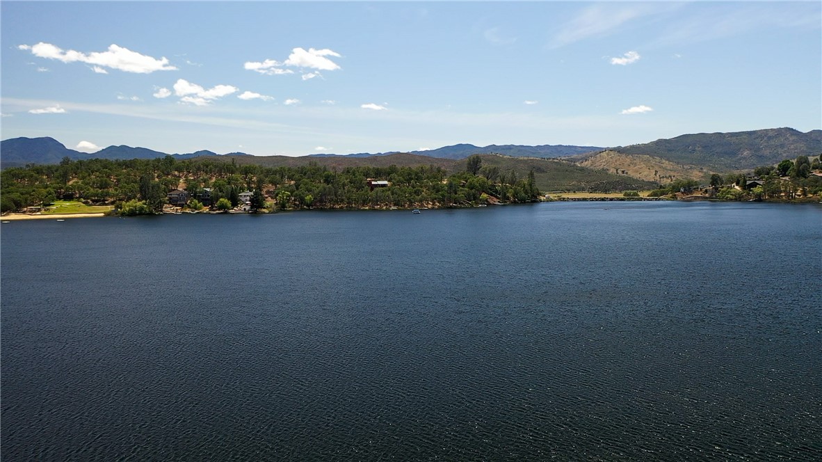 Image 3 for 18817 N Shore Dr, Hidden Valley Lake, CA 95467