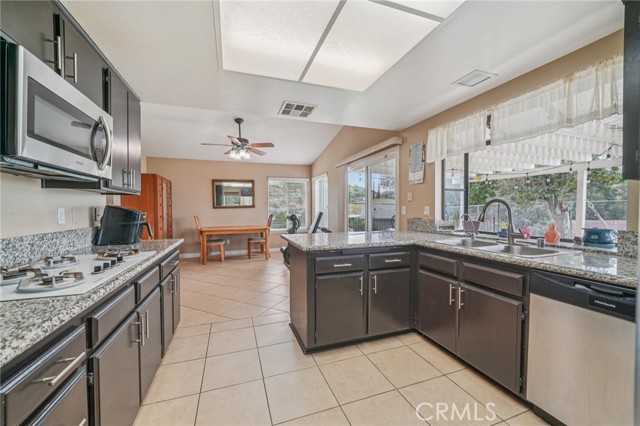 Image 5 of 42 For 7339 Lakeside