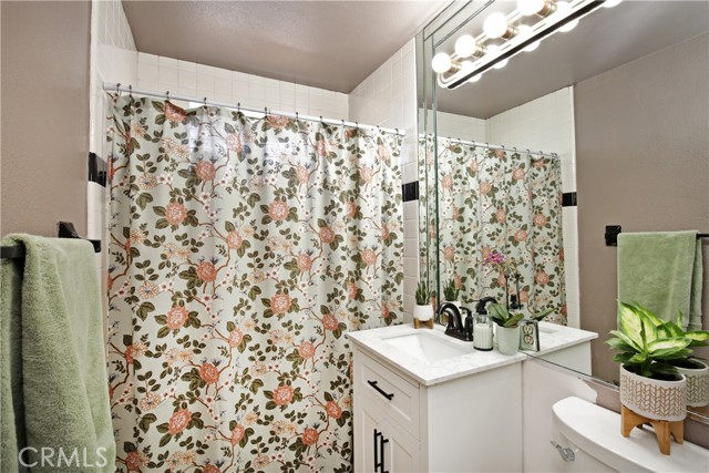 10108 Roseton Avenue, Santa Fe Springs CA: https://media.crmls.org/medias/4211829e-5449-41f6-9848-58d4457907db.jpg