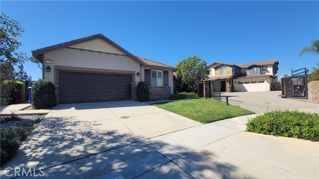 Front Image Thumbnail for CRCV26057096