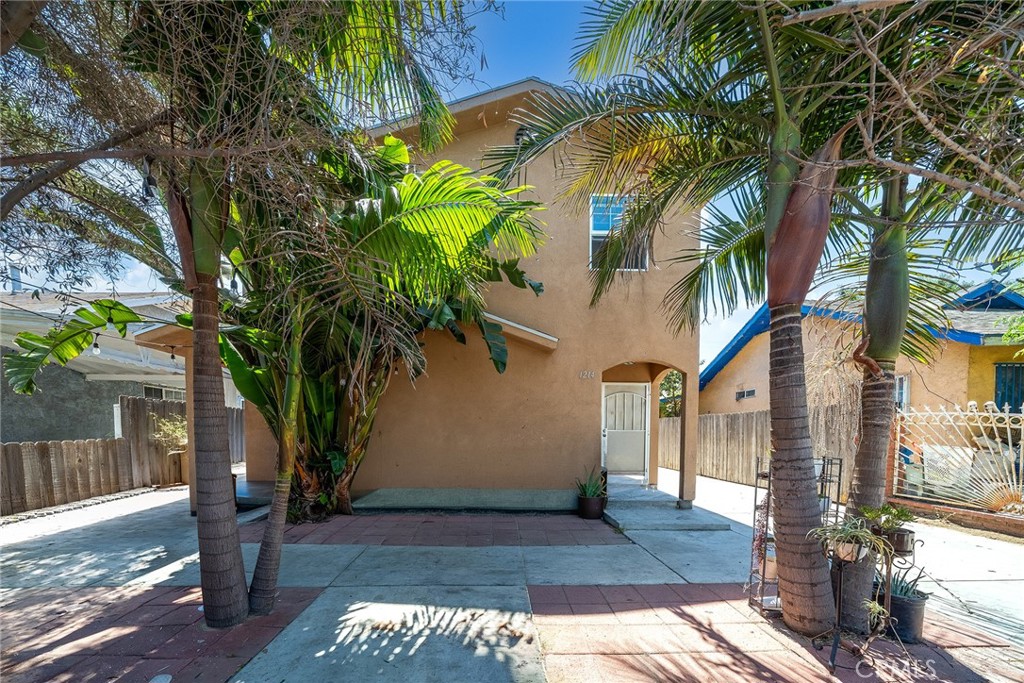 Duplex at 1214 E -1216 E 66th