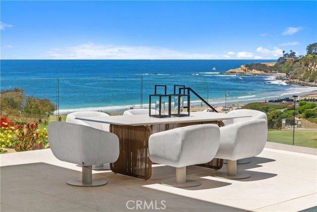13 Ritz Cove Drive, Dana Point CA: https://media.crmls.org/medias/42120f9c-10d7-49fa-b11b-cf01e953adef.jpg