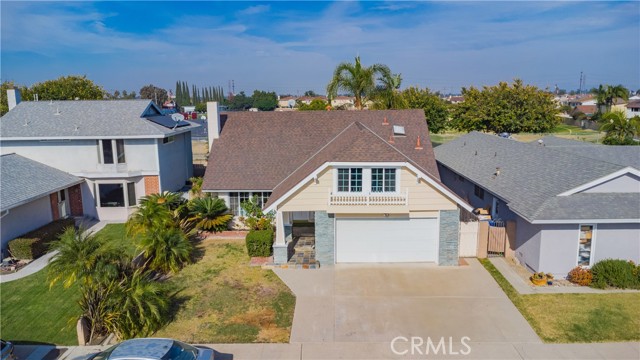 Image 1 of 40 For 5121 La Luna Drive