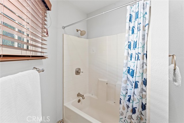 Detail Gallery Image 22 of 39 For 3809 Carol Dr, Fullerton,  CA 92833 - 3 Beds | 2 Baths