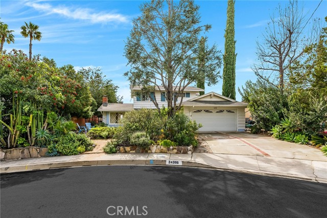 Detail Gallery Image 17 of 50 For 24308 Shrewsbury, West Hills,  CA 91307 - 4 Beds | 3 Baths