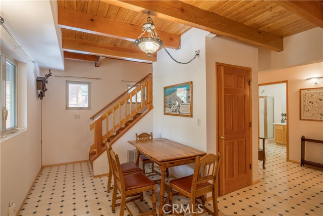 Detail Gallery Image 14 of 49 For 33291 Wild Rose Dr, Green Valley Lake,  CA 92341 - 3 Beds | 3 Baths