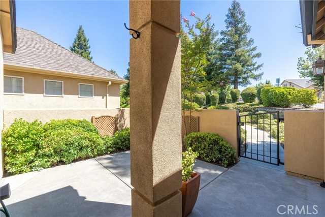 Detail Gallery Image 5 of 37 For 129 Benson Ter, Chico,  CA 95928 - 2 Beds | 2 Baths
