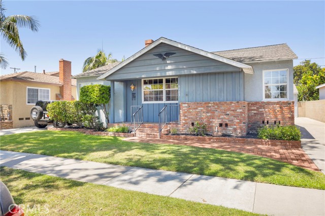 Image 3 of 66 For 6103 Pimenta Avenue