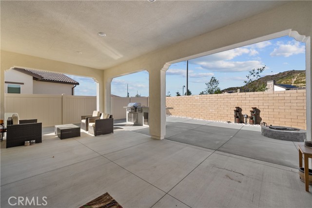 Detail Gallery Image 43 of 51 For 24513 via Sendero, Valencia,  CA 91354 - 3 Beds | 3/1 Baths