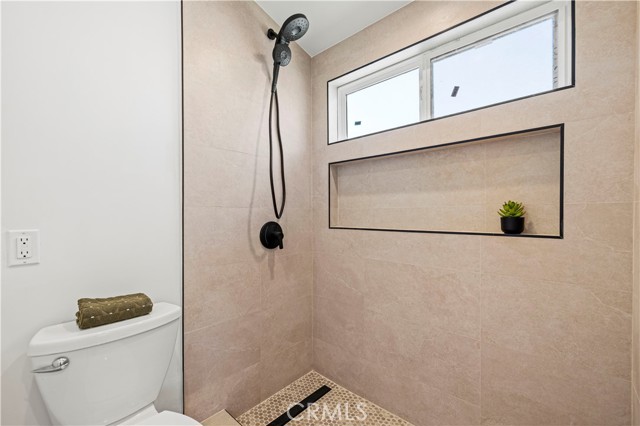 Detail Gallery Image 35 of 47 For 18718 Delight St, Canyon Country,  CA 91351 - 4 Beds | 2 Baths