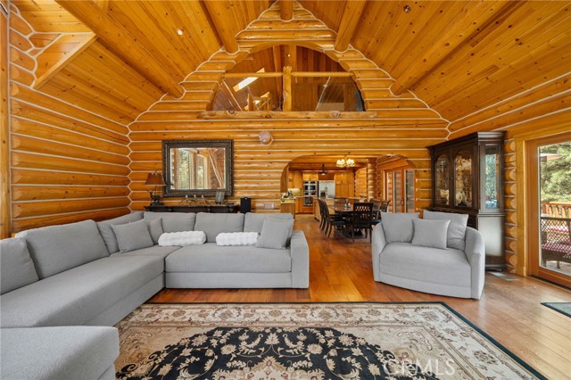 1947 Shady Lane, Big Bear City CA: https://media.crmls.org/medias/42180844-ce1d-4ba2-b789-4faaba0d764e.jpg
