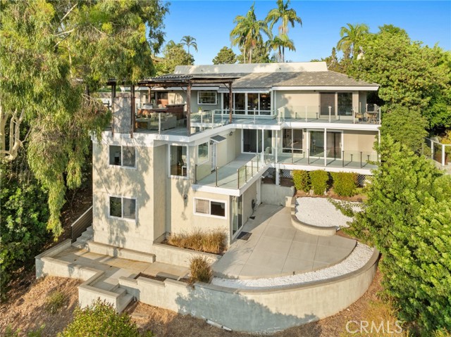 10255 Overhill Drive, Santa Ana CA: https://media.crmls.org/medias/421876c5-10ad-44cc-bdf1-db97415172de.jpg