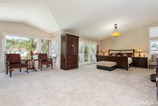 19709 Winged Foot Way, Porter Ranch CA: https://media.crmls.org/medias/4218ae28-ea71-46df-ac63-a3a0a364fe51.jpg