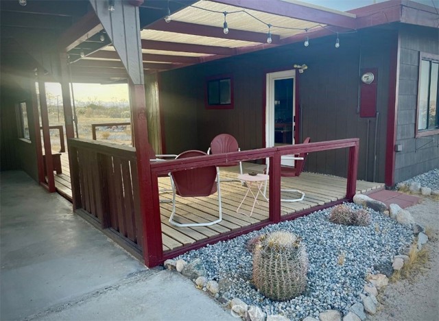 Detail Gallery Image 18 of 21 For 7012 Cascade Rd, Joshua Tree,  CA 92252 - 2 Beds | 1/1 Baths