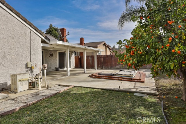 Detail Gallery Image 10 of 66 For 53 Rolling Hills Dr, Pomona,  CA 91766 - 3 Beds | 2 Baths