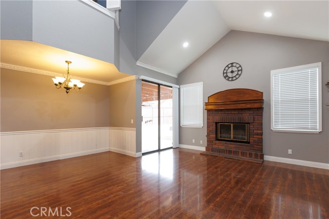 Image 6 of 39 For 7525 Sierra Linda Court