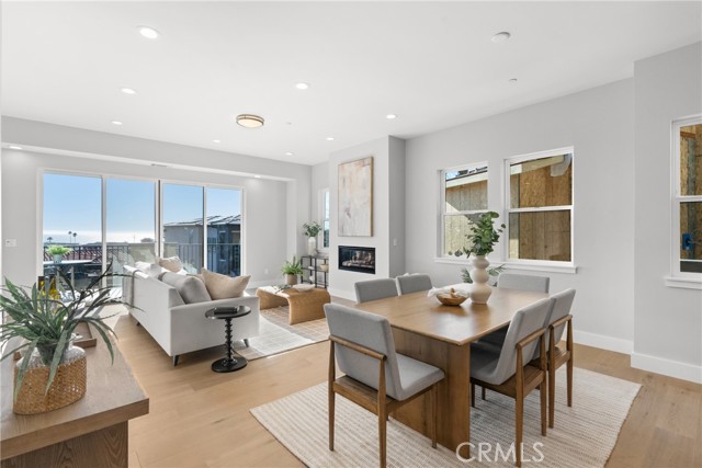 Detail Gallery Image 9 of 21 For 2734 Barcelona, Pismo Beach,  CA 93449 - 3 Beds | 3/1 Baths