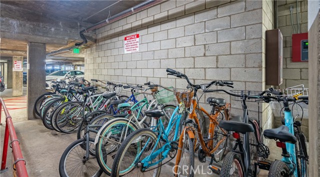 Detail Gallery Image 18 of 21 For 2411 Prospect Ave #219,  Hermosa Beach,  CA 90254 - 2 Beds | 2 Baths